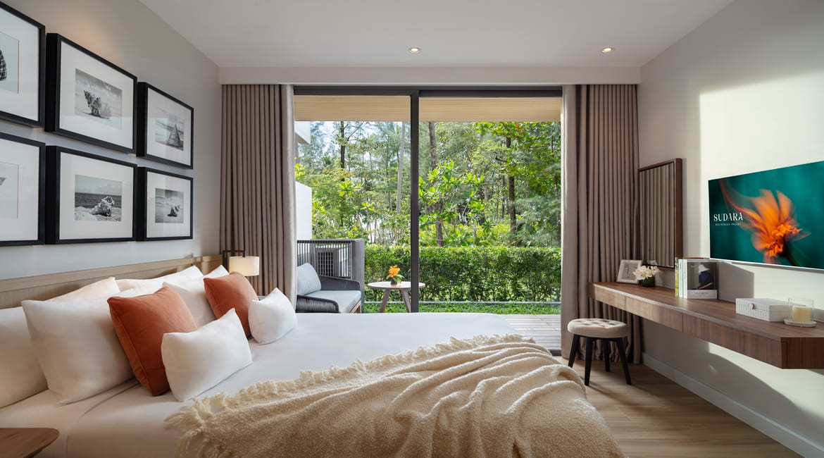 3_Master-Bedroom-Angle-1-1