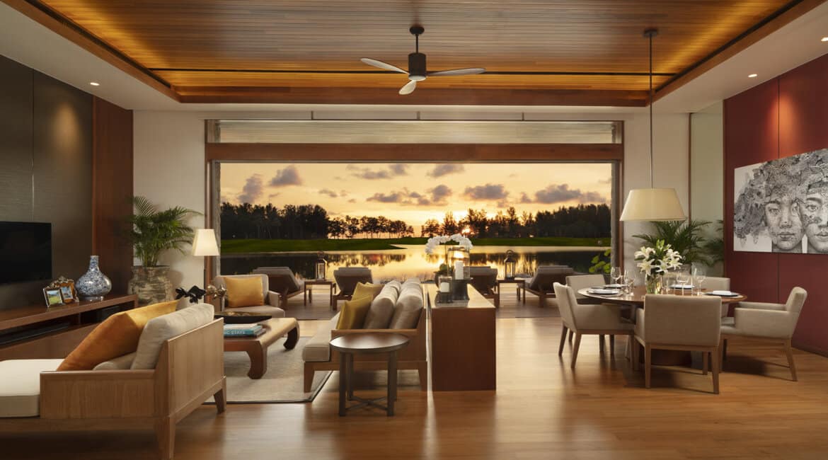 23_Livingroom_Sunset_Final-FILEminimizer