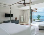 Spacious bedroom in Phuket property - Sun Above Phuket